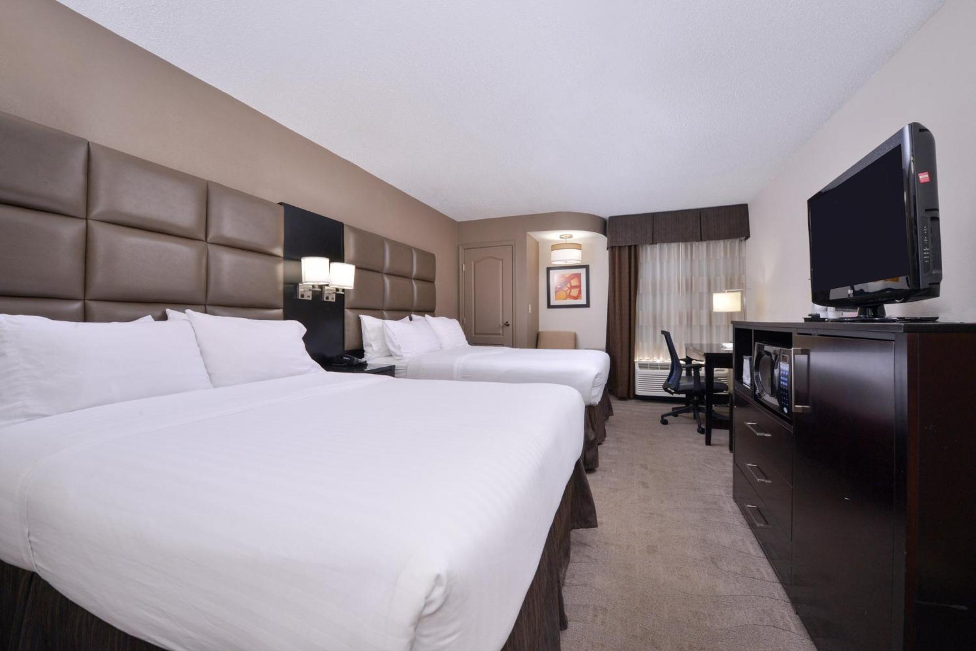 Holiday Inn Express Burlington By Ihg Exteriör bild
